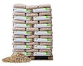 Raiffeisen Holzpellets ENplus A1 – 975 kg / 990 kg Palette (65–66 x 15 kg Säcke)