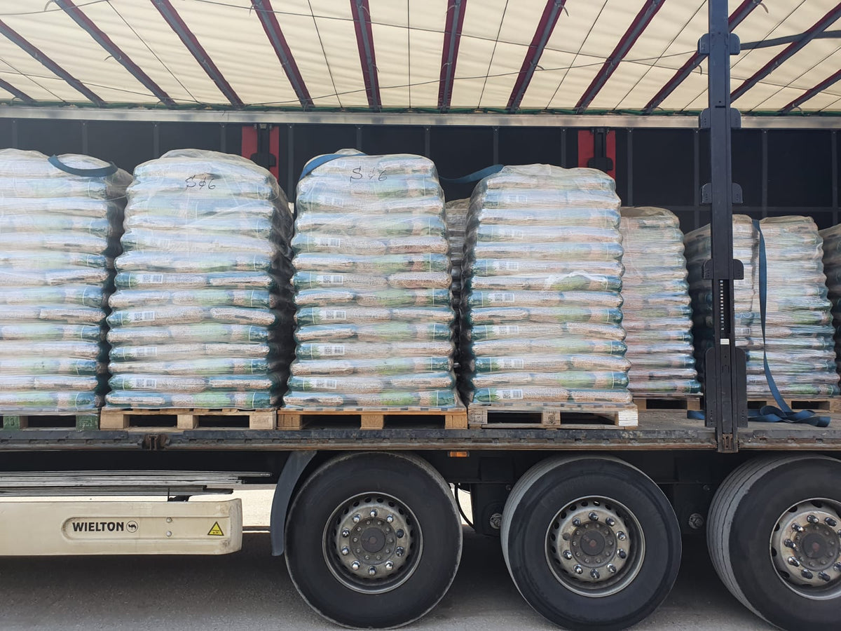 Biotom Gold Holzpellets – LKW-Komplettladung (24 Paletten à 990 kg)